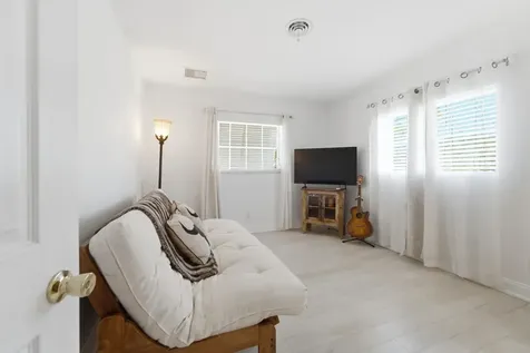 18 Saddleback Road Tequesta FL 33469