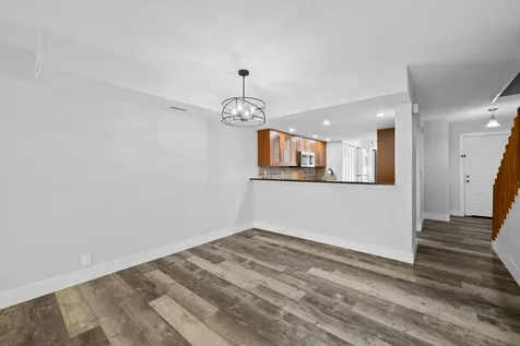 4221 SW 71st Terrace Davie FL 33314