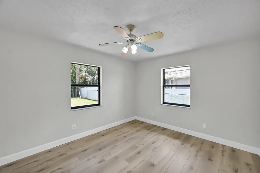 3520 SE Hyde Circle Port St Lucie FL 34983