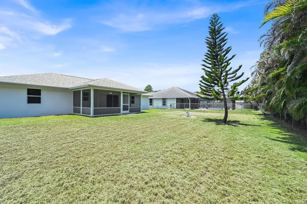 3520 SE Hyde Circle Port St Lucie FL 34983