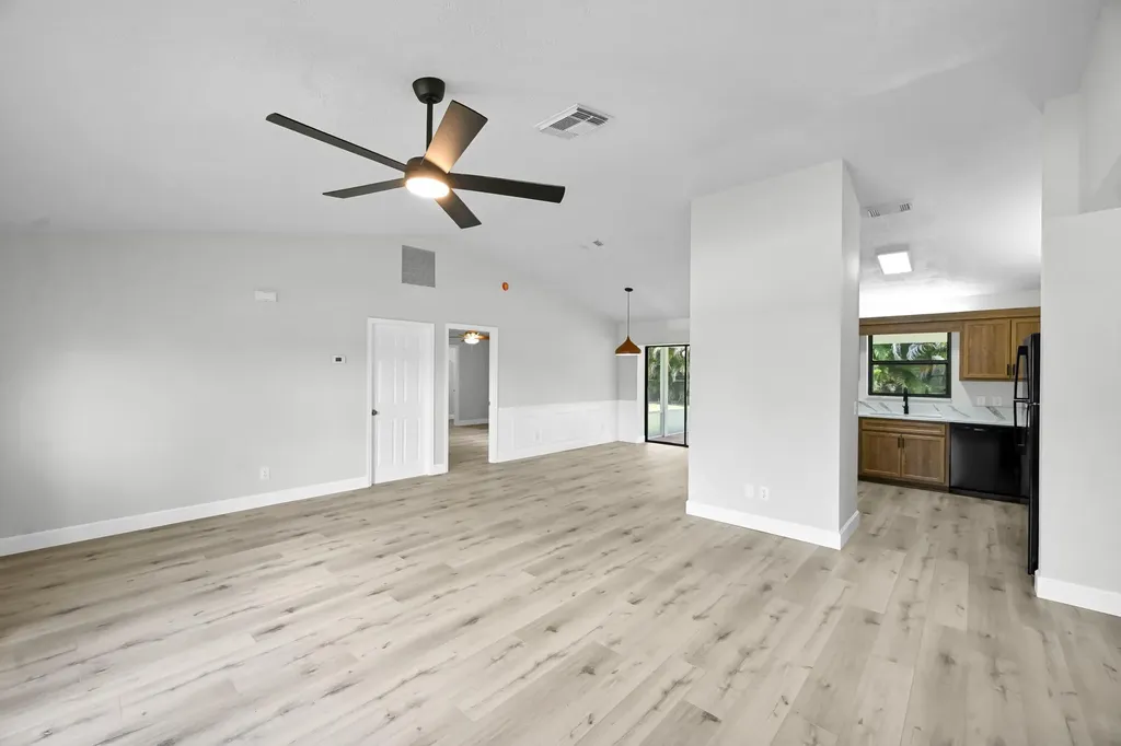 3520 SE Hyde Circle Port St Lucie FL 34983