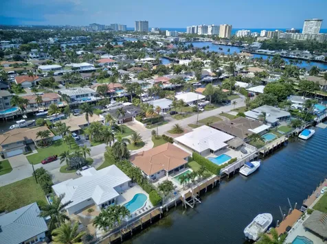 2542 SE 10th Street Pompano Beach FL 33062