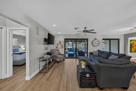 2542 SE 10th Street Pompano Beach FL 33062