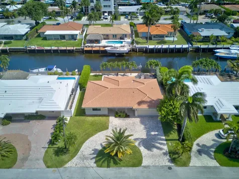 2542 SE 10th Street Pompano Beach FL 33062