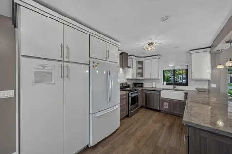 2542 SE 10th Street Pompano Beach FL 33062