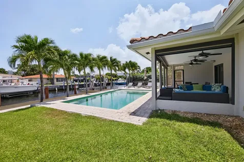 2542 SE 10th Street Pompano Beach FL 33062