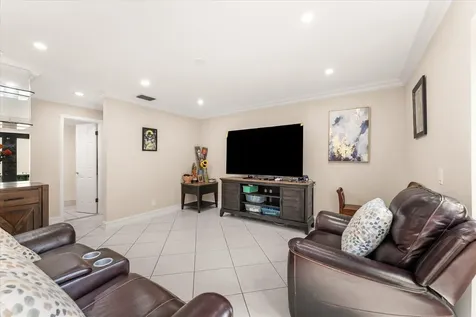 2116 Austin Weston FL 33326