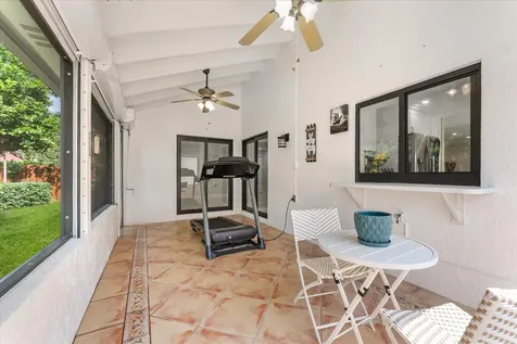2116 Austin Weston FL 33326