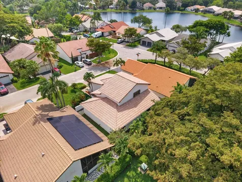 2116 Austin Weston FL 33326