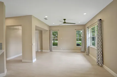 5779 NW 120th Avenue Coral Springs FL 33076