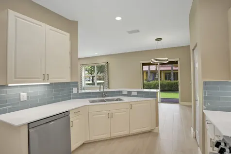 5779 NW 120th Avenue Coral Springs FL 33076