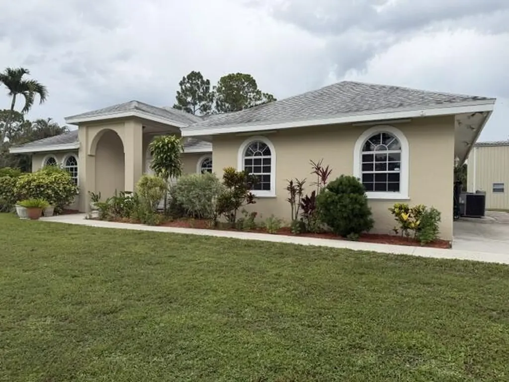 16304 Orange Boulevard The Acreage FL 33470