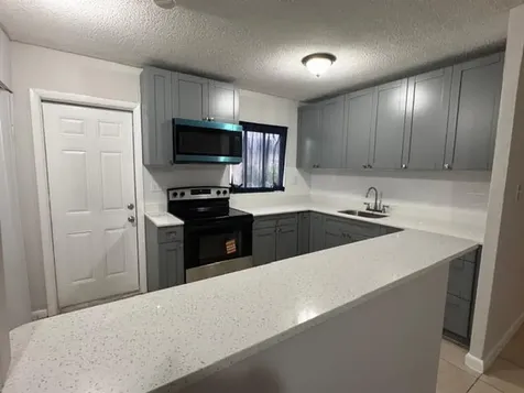 322 SW 2nd Street Pompano Beach FL 33060