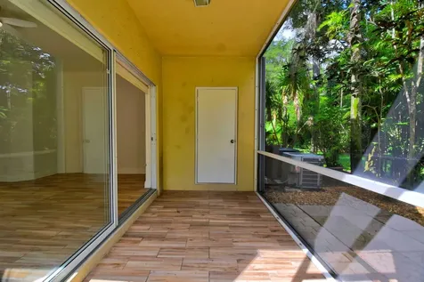 6917 Crooked Fence Drive Lake Worth FL 33467
