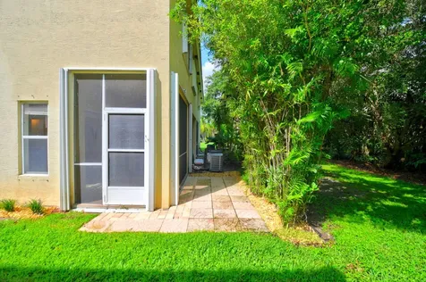 6917 Crooked Fence Drive Lake Worth FL 33467