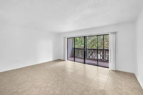1021 Mockingbird Lane Plantation FL 33324