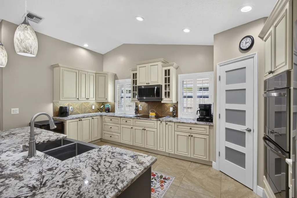 14184 Aster Avenue Wellington FL 33414