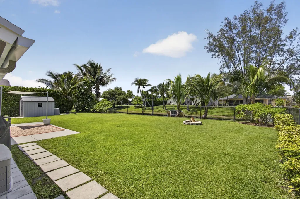 14184 Aster Avenue Wellington FL 33414