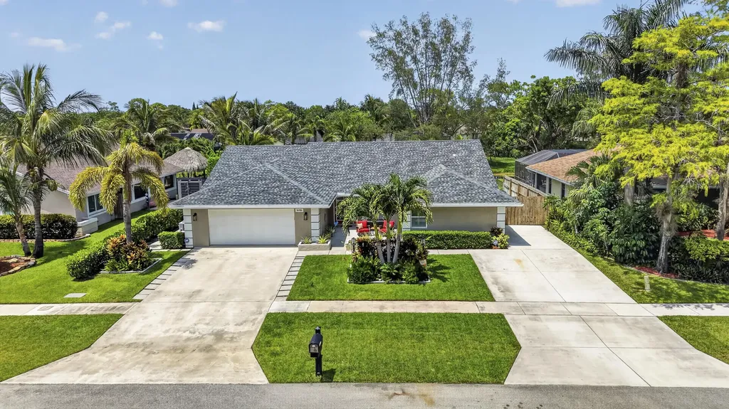14184 Aster Avenue Wellington FL 33414