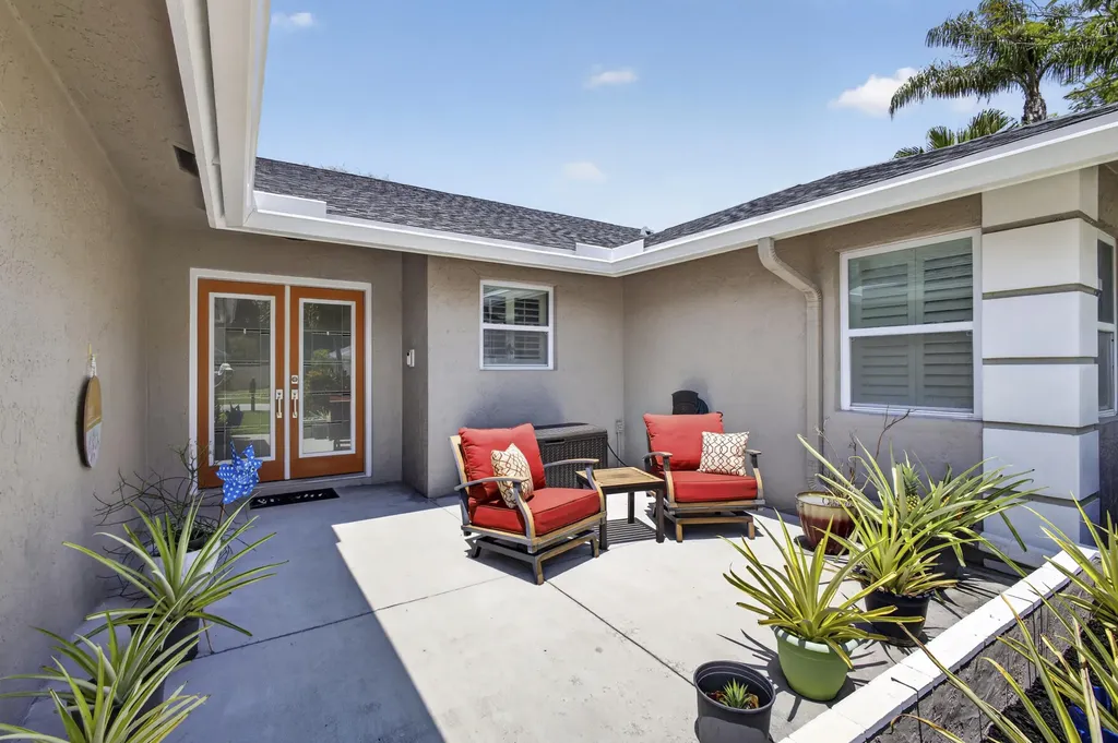 14184 Aster Avenue Wellington FL 33414