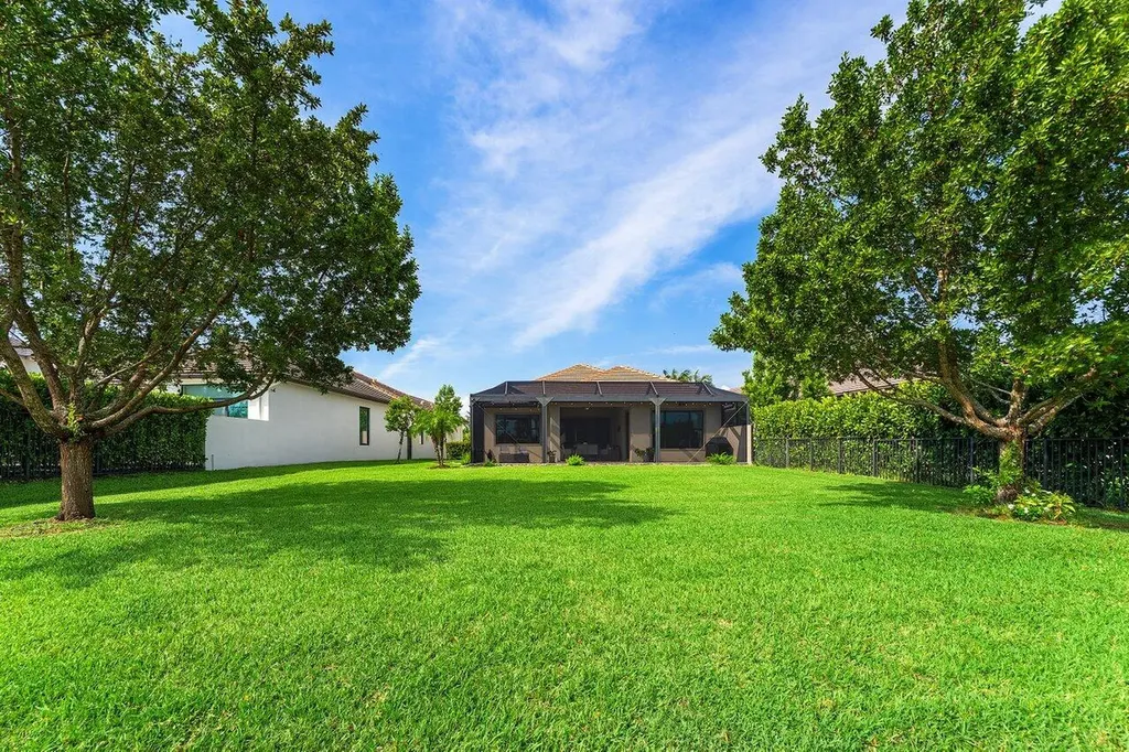9131 Grand Prix Lane Boynton Beach FL 33472
