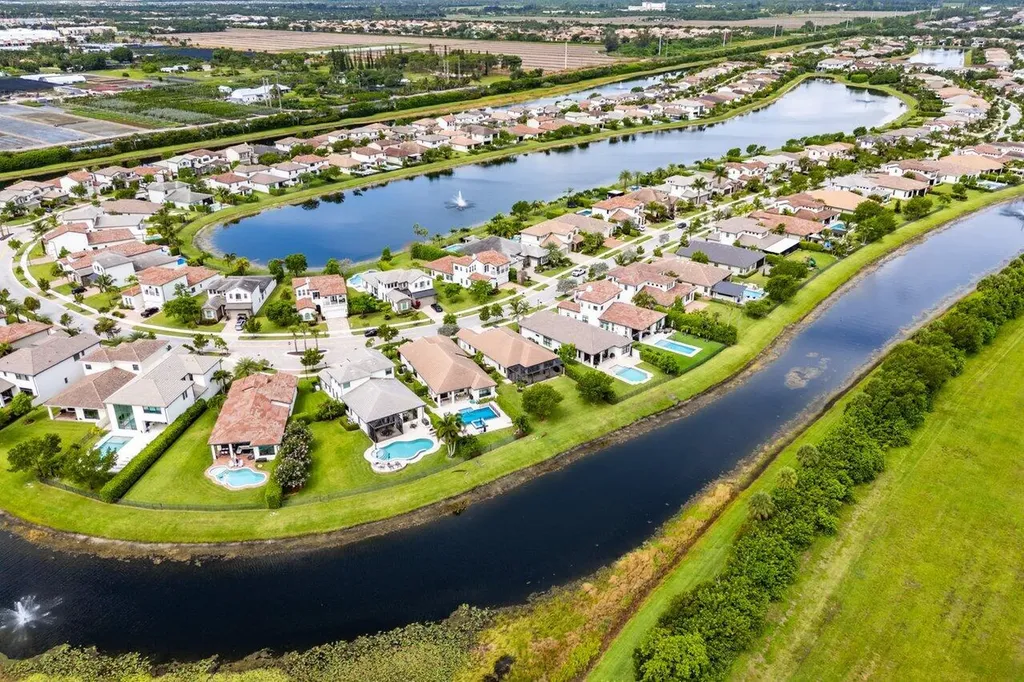 9131 Grand Prix Lane Boynton Beach FL 33472