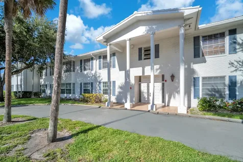 6600 NE 22nd Way Fort Lauderdale FL 33308