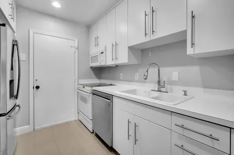 6600 NE 22nd Way Fort Lauderdale FL 33308