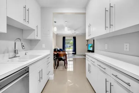 6600 NE 22nd Way Fort Lauderdale FL 33308