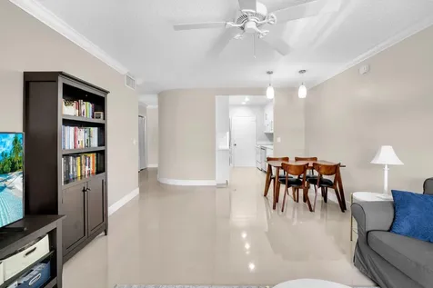 6600 NE 22nd Way Fort Lauderdale FL 33308