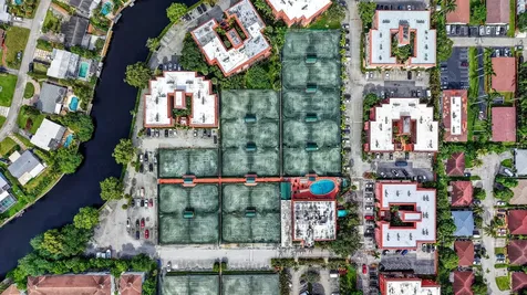 660 Tennis Club Drive Fort Lauderdale FL 33311