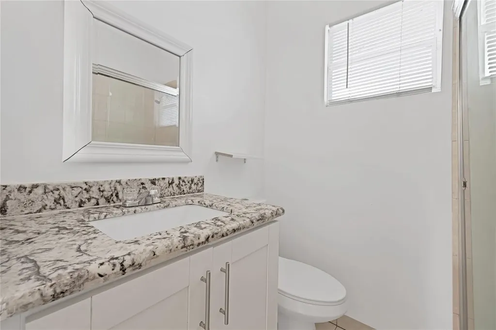 1114 NW 39th Street Miami FL 33127