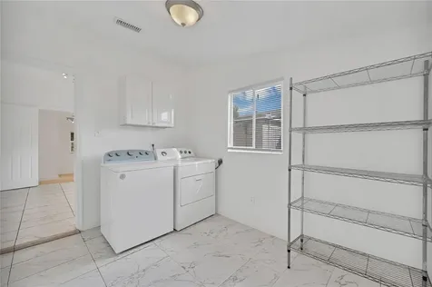 1114 NW 39th Street Miami FL 33127