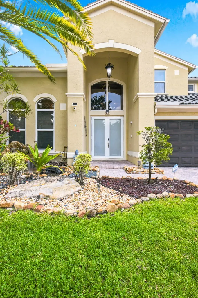 3766 W Gardenia Avenue Weston FL 33332
