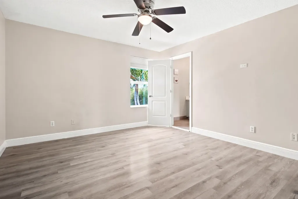 3766 W Gardenia Avenue Weston FL 33332