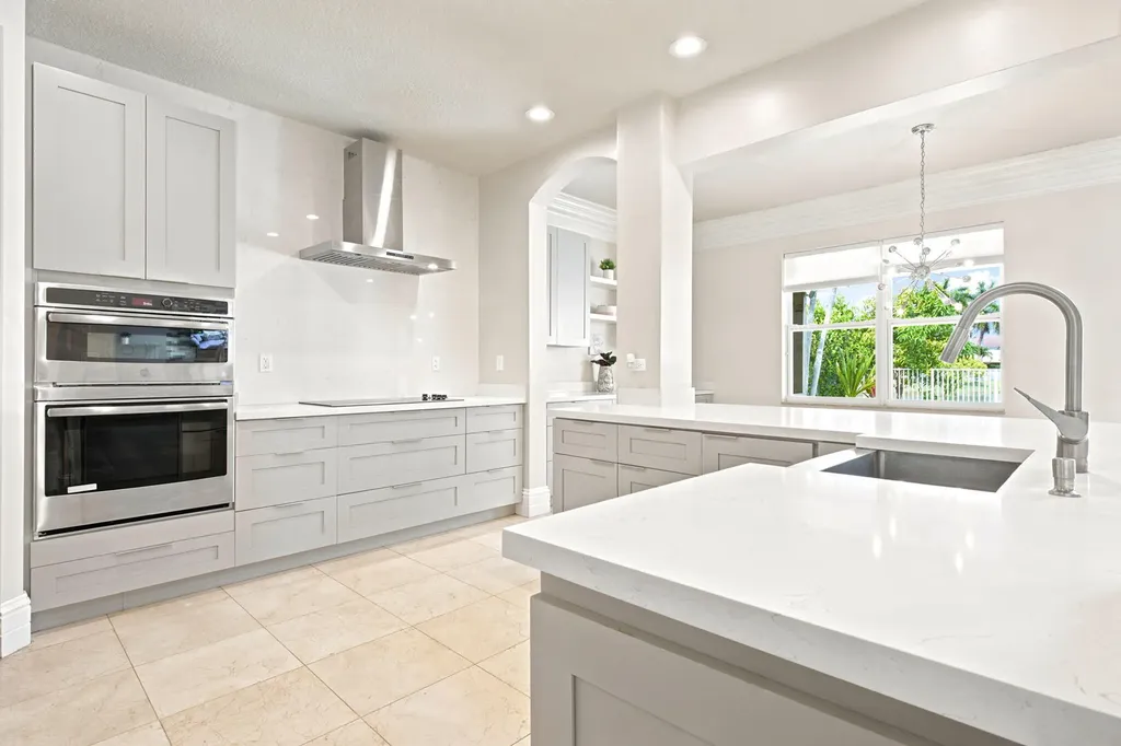 3766 W Gardenia Avenue Weston FL 33332