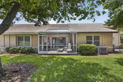 10469 Pelican Drive Wellington FL 33414