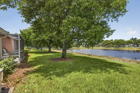 10469 Pelican Drive Wellington FL 33414