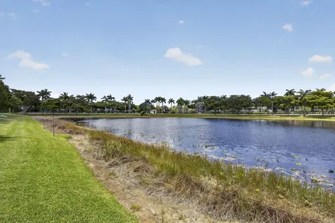 10469 Pelican Drive Wellington FL 33414