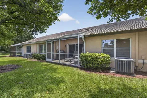 10469 Pelican Drive Wellington FL 33414