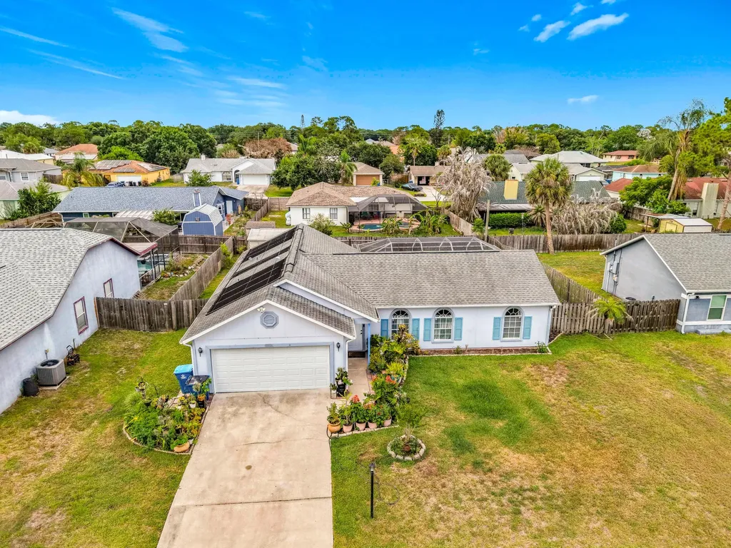 985 Canton Street NW Palm Bay FL 32907