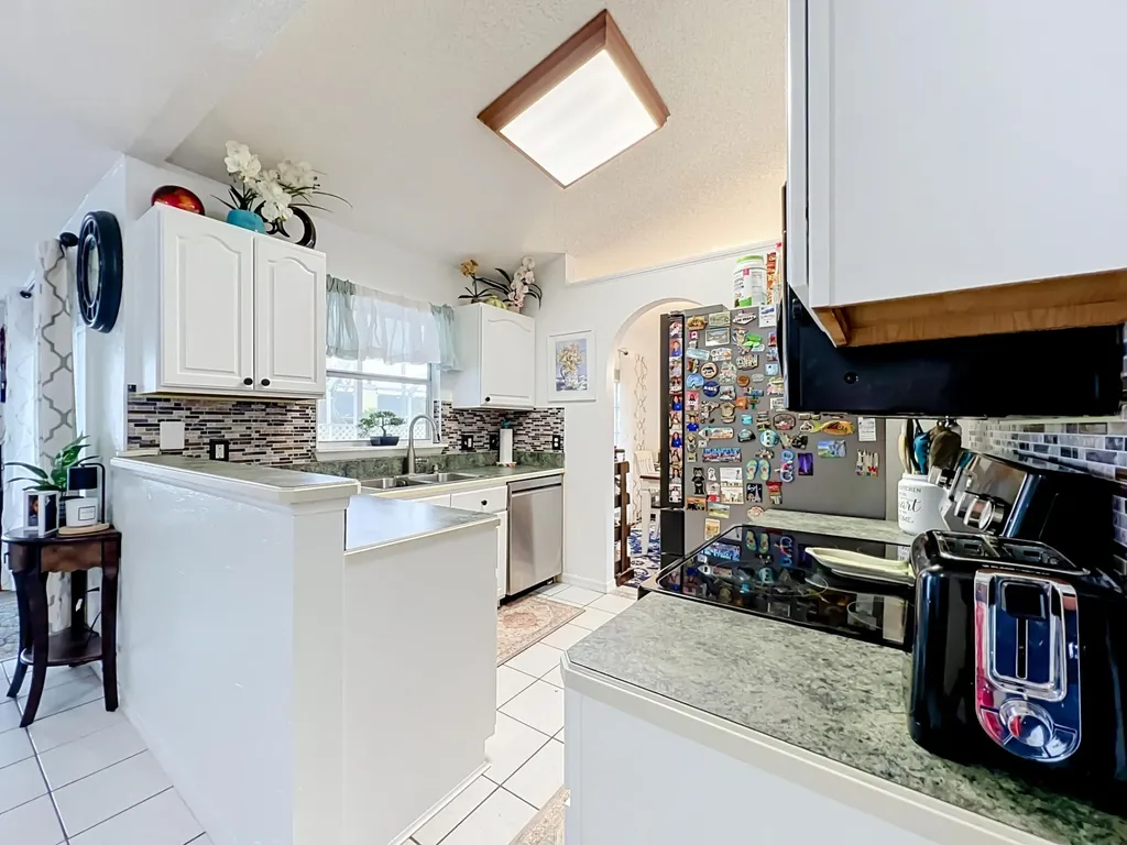 985 Canton Street NW Palm Bay FL 32907