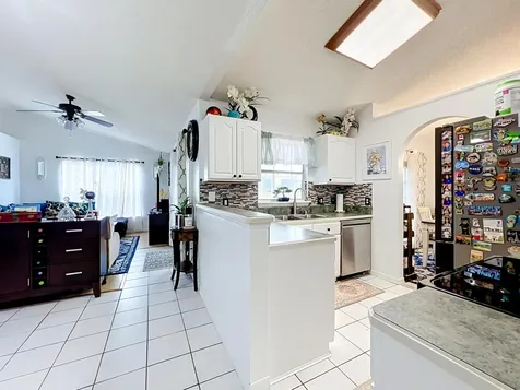 985 Canton Street NW Palm Bay FL 32907