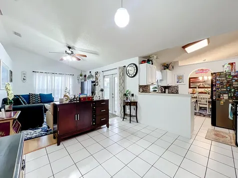 985 Canton Street NW Palm Bay FL 32907