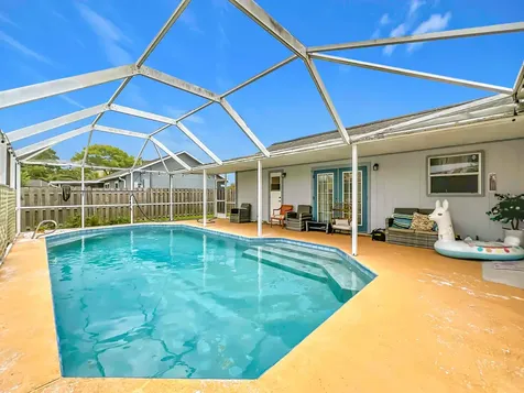 985 Canton Street NW Palm Bay FL 32907