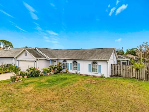 985 Canton Street NW Palm Bay FL 32907