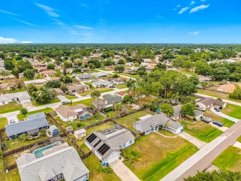 985 Canton Street NW Palm Bay FL 32907
