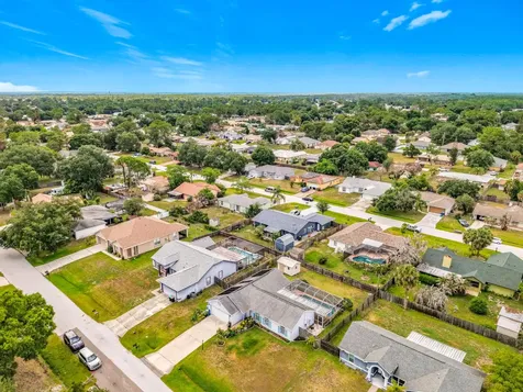 985 Canton Street NW Palm Bay FL 32907