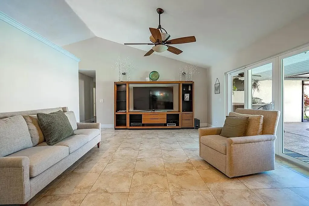 22373 Ensenada Way Boca Raton FL 33433