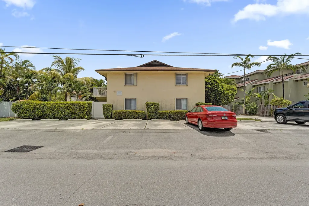 1250 Miami Road Fort Lauderdale FL 33316